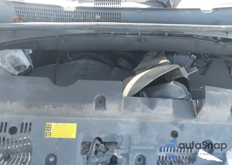 2018 Toyota Highlander Xle from USA, damaged, VIN 5TDJZRFH4JS843340